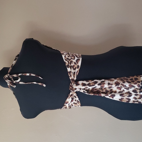 Leopard Animal Print Longline Halter Bikini Swim Top Women's Size Medium - Picture 3 of 8